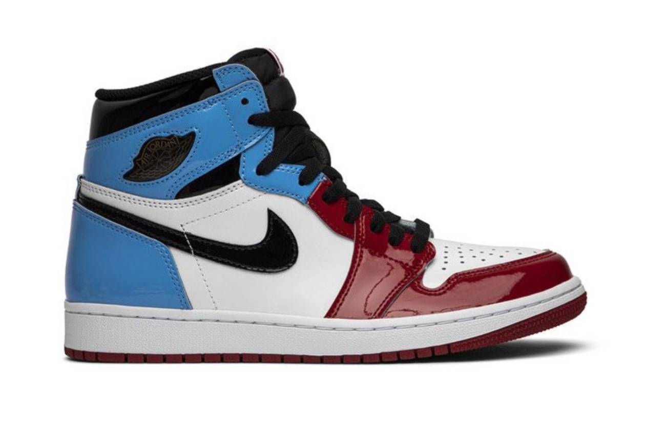 Jordan 1 Retro High Fearless UNC Chicago