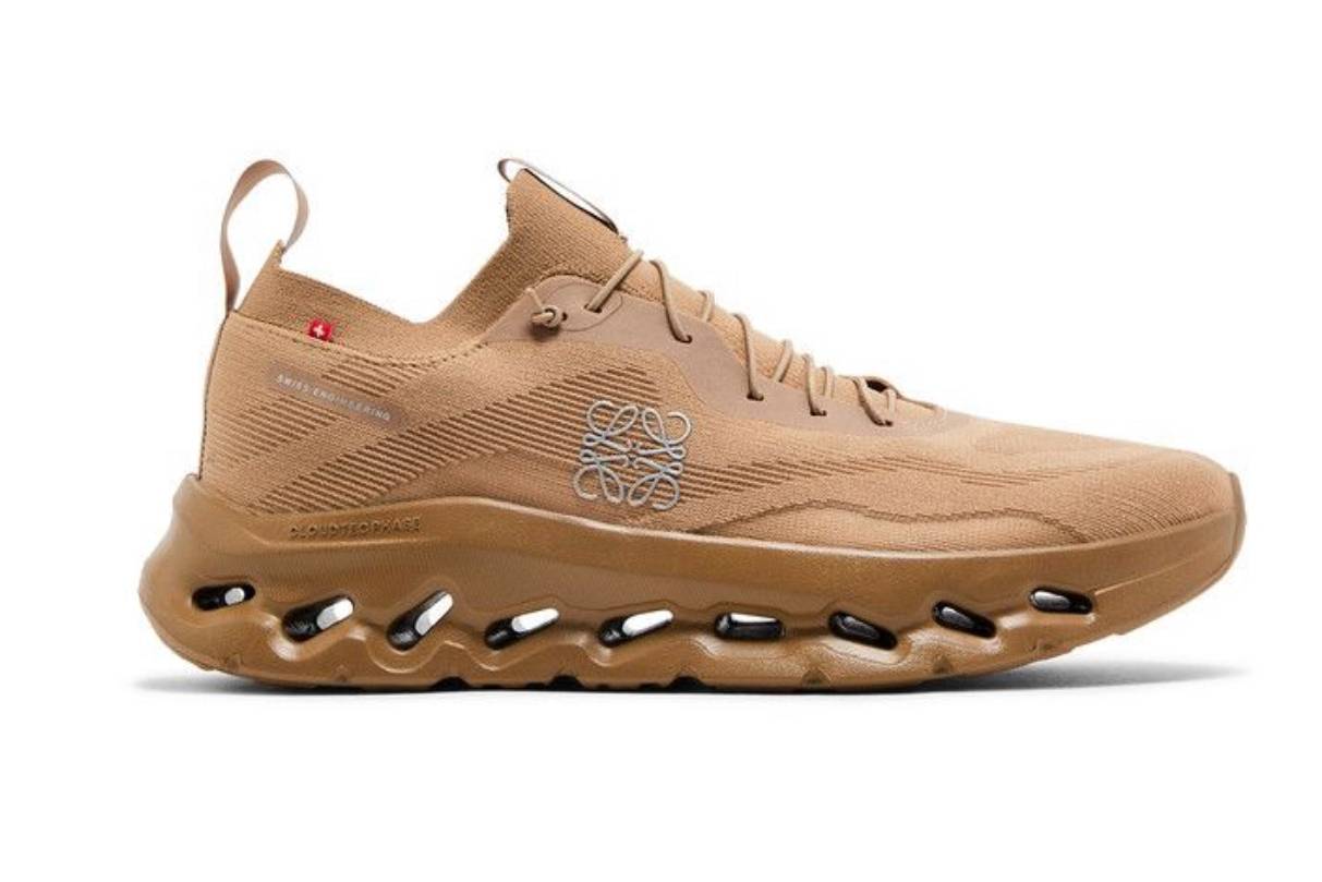 On Running Cloudtilt LOEWE Dark Sand