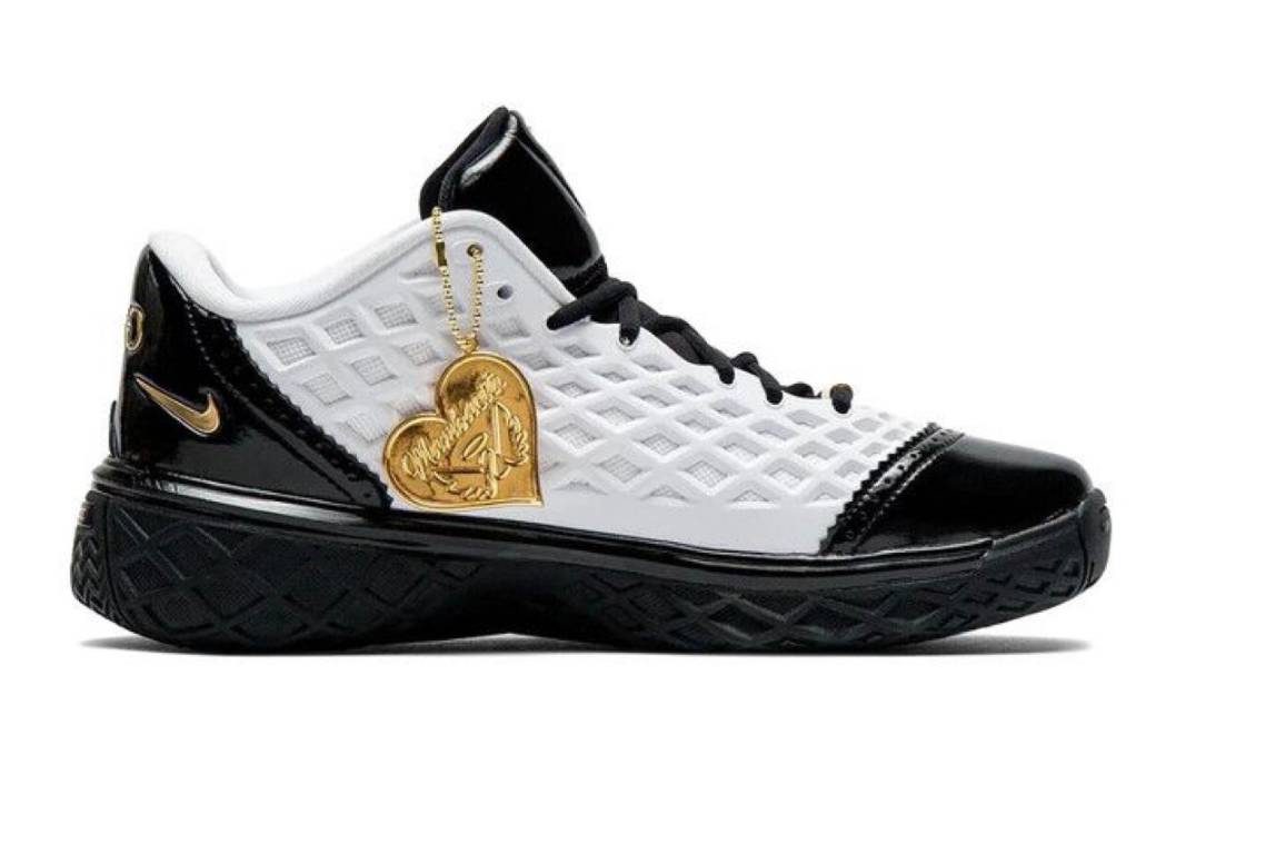 Nike Kobe 3 Low Protro Mambacita