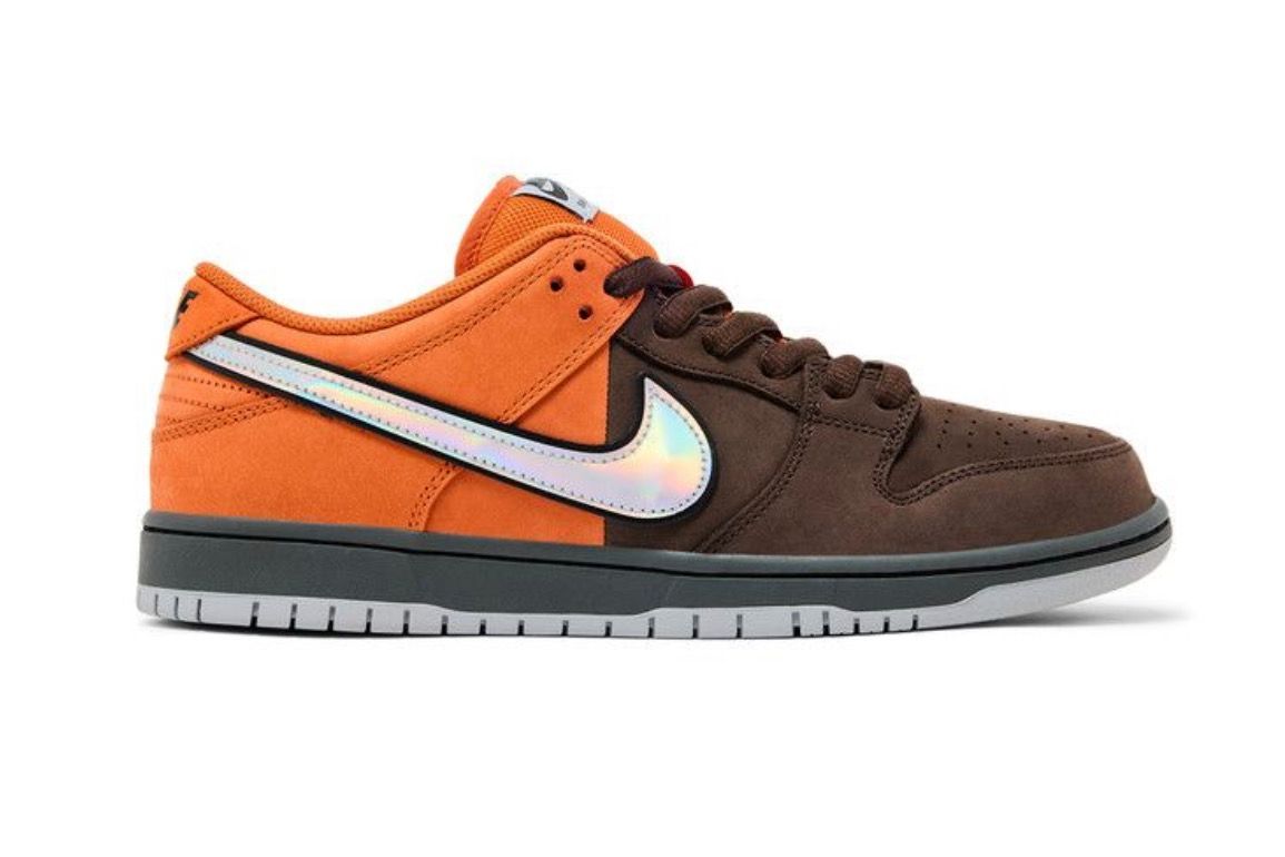 Nike SB Dunk Low Pro Muni Fast Pass