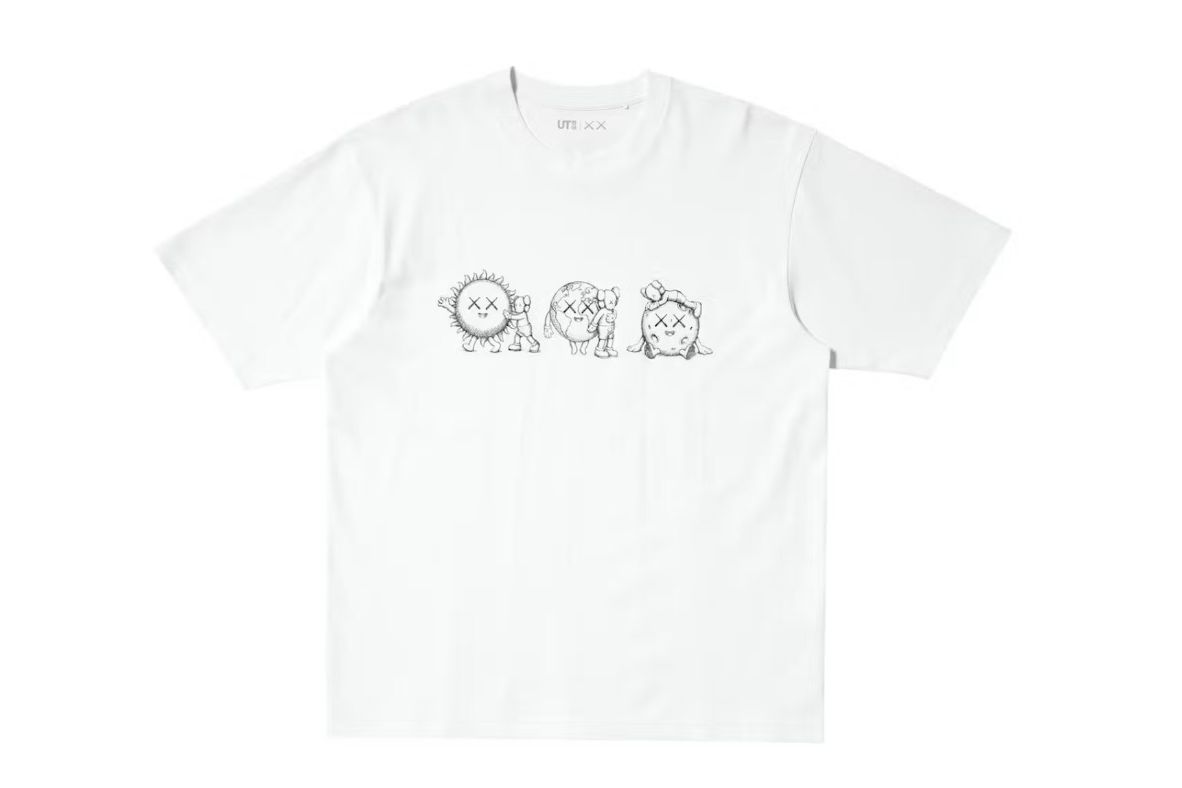 Uniqlo KAWS UNIVERSE UT Graphic 493511 T-shirt White