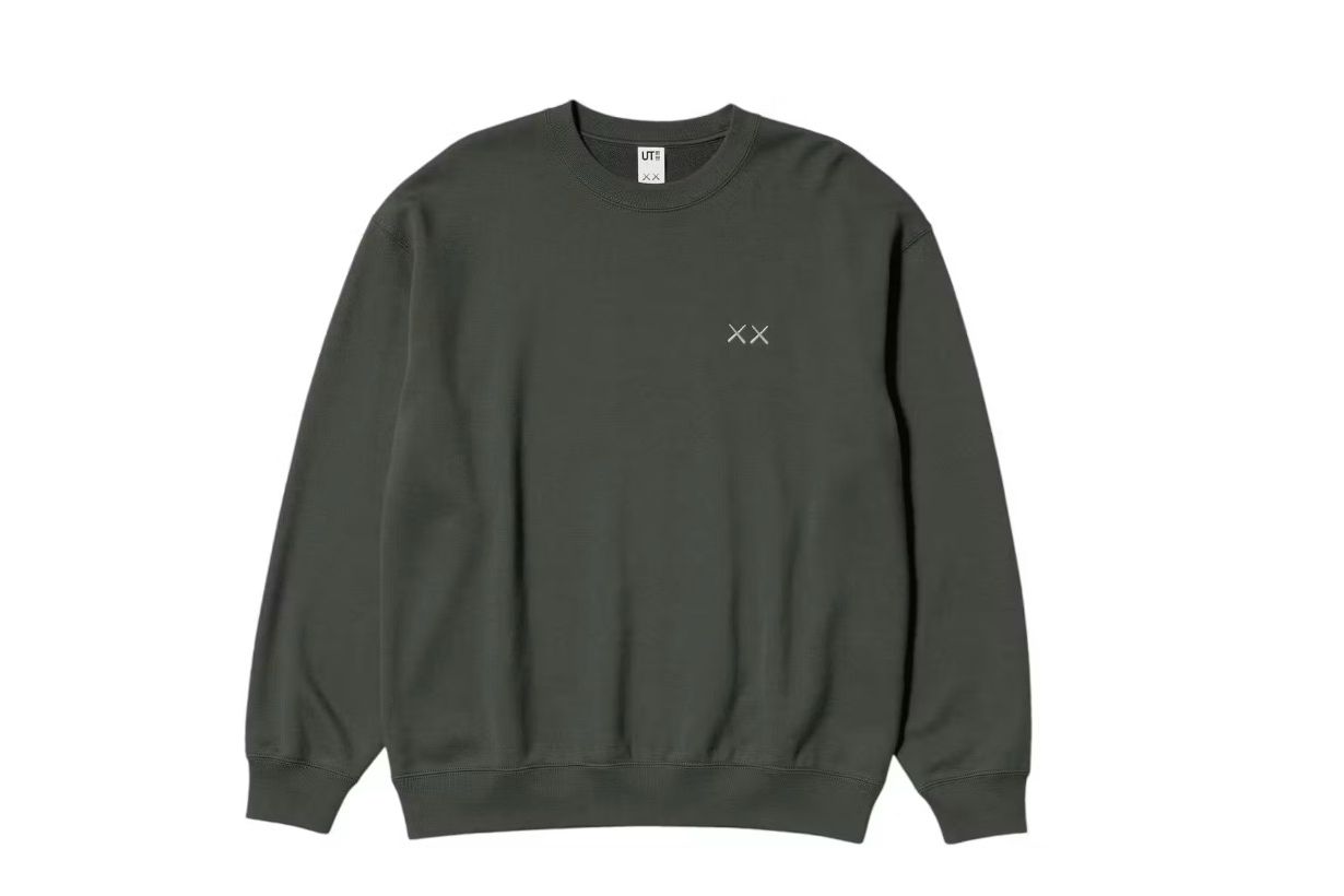 Uniqlo KAWS UNIVERSE Sweatshirt Gray