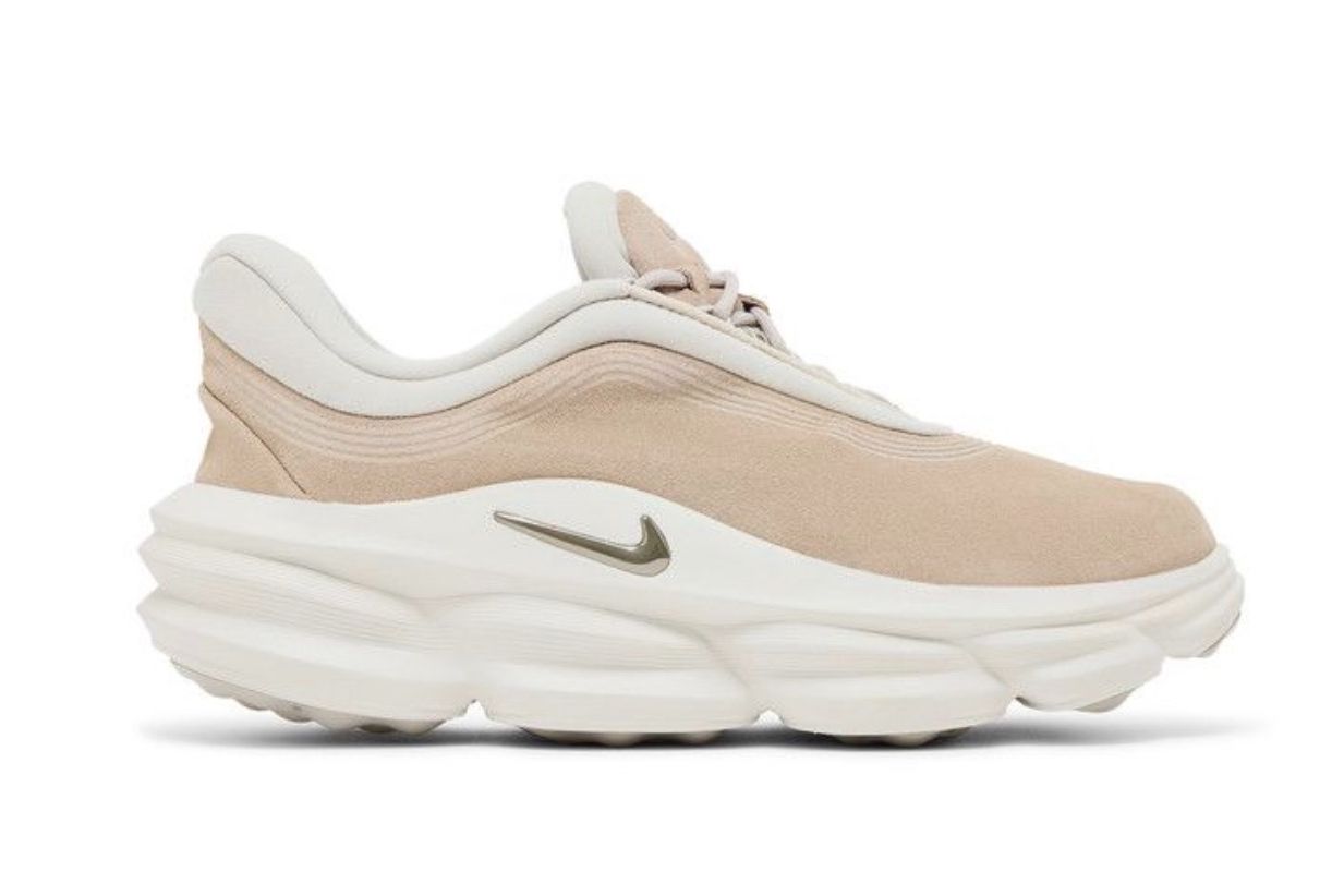 Nike 24.7 Cream Phantom Sail